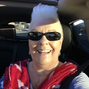 Meet your Posher, Jeri